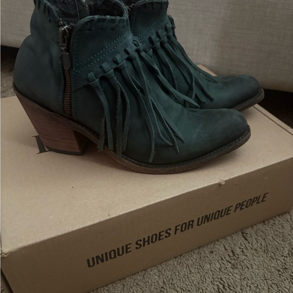 LIBERTY Black Green Ankle Boots with Fringe and Wedge Heel